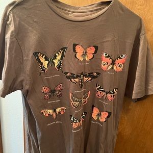 Olive green graphic T, medium (made to be oversized so it fits like a large)